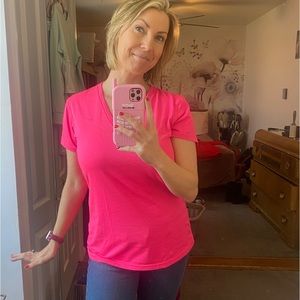 Hot Pink Nike T-Shirt 💕 Barbie Vibes